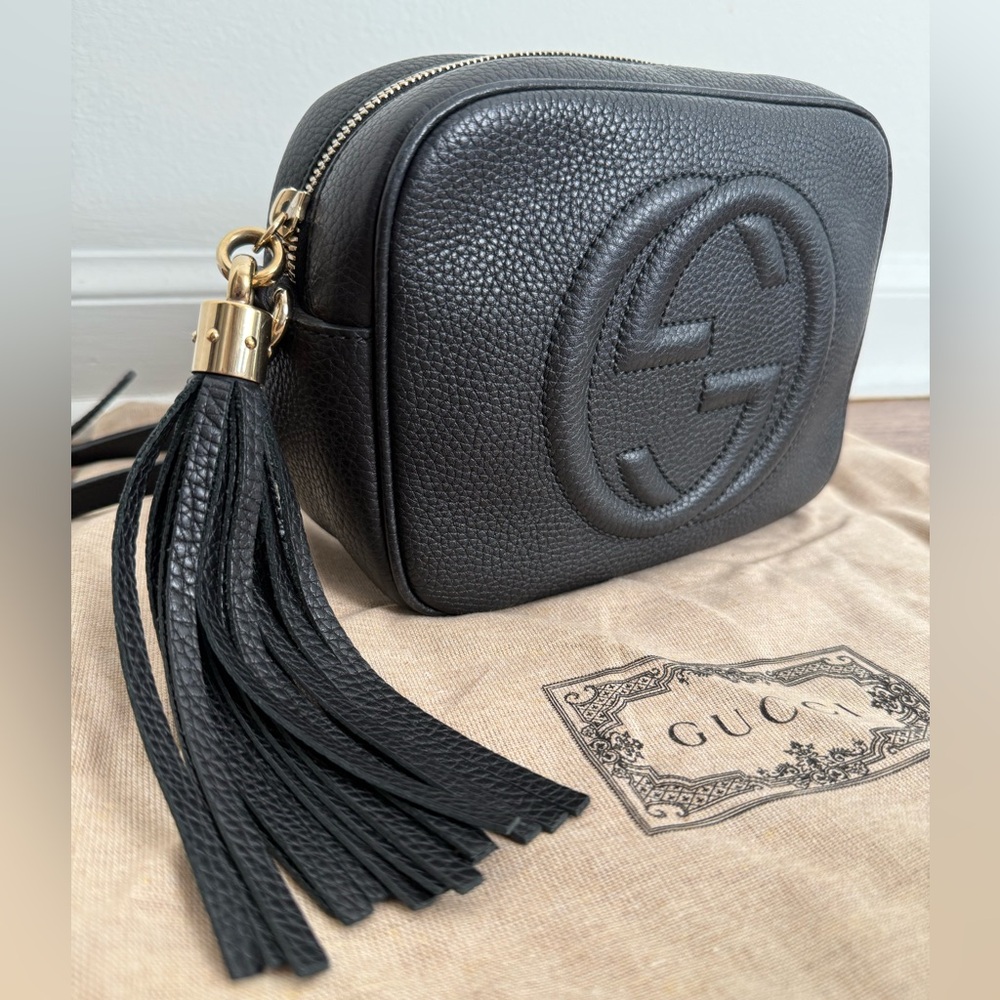 Gucci Black Pebbled Calfskin Small SoHo Disco Bag with Tassel - Picture 5 of 14
